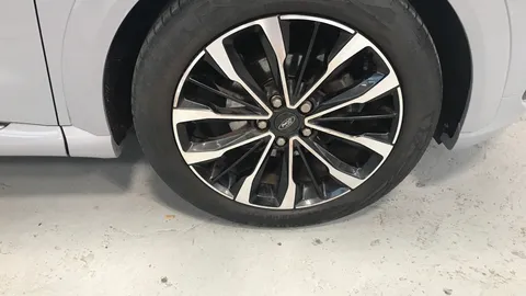 FORD PUMA 1.0 EcoBoost Hybrid mHEV ST-Line Vignale