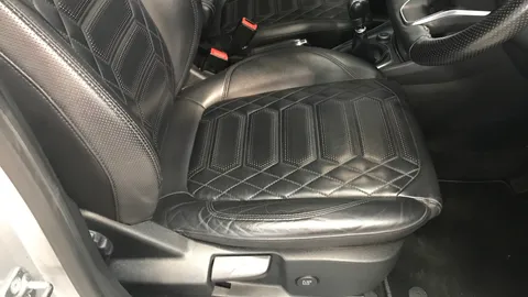 FORD PUMA 1.0 EcoBoost Hybrid mHEV ST-Line Vignale