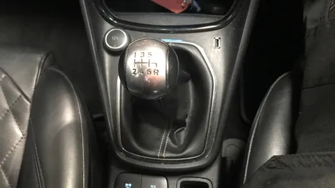 FORD PUMA 1.0 EcoBoost Hybrid mHEV ST-Line Vignale