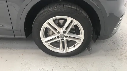 Audi Q5 40 TDI Quattro S Line S Tronic