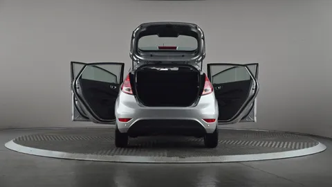 FORD FIESTA 1.6 Zetec Powershift