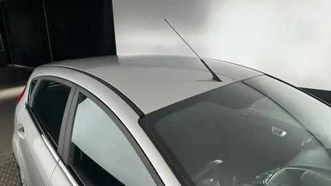 FORD FIESTA 1.6 Zetec Powershift