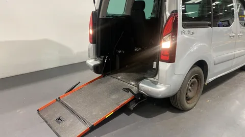 Peugeot Partner Tepee 1.6 BlueHDi 100 Allure ETG