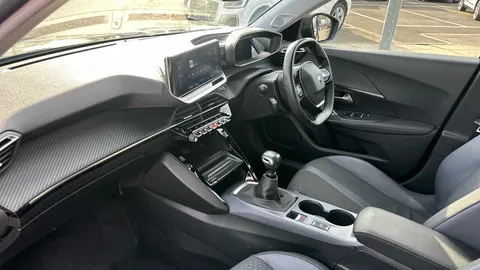 Peugeot 2008 1.2 PureTech Allure