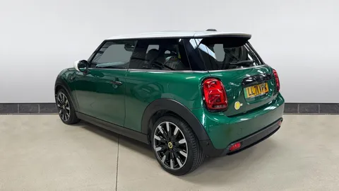 MINI HATCHBACK 135kW Cooper S Level 3 33kWh Auto