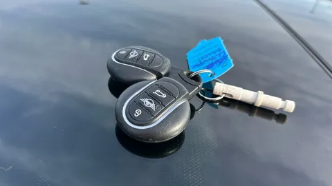 MINI HATCHBACK 135kW Cooper S Level 3 33kWh Auto