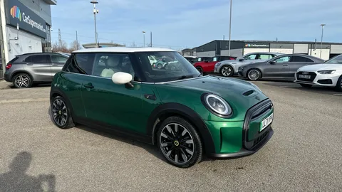 MINI HATCHBACK 135kW Cooper S Level 3 33kWh Auto