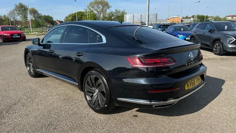 Volkswagen Arteon 2.0 TSI R-Line DSG