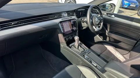 Volkswagen Arteon 2.0 TSI R-Line DSG