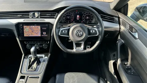 Volkswagen Arteon 2.0 TSI R-Line DSG