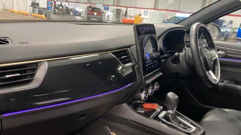 RENAULT ARKANA 1.6 E-Tech full hybrid 145 Engineered Auto