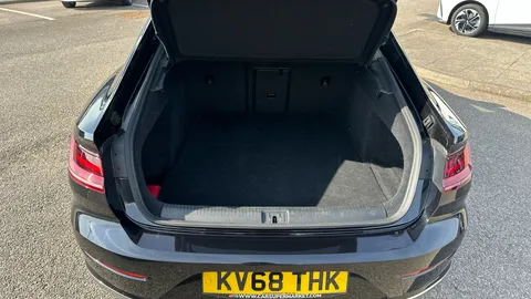 Volkswagen Arteon 2.0 TSI R-Line DSG