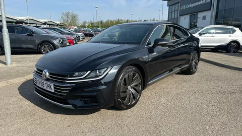 Volkswagen Arteon 2.0 TSI R-Line DSG