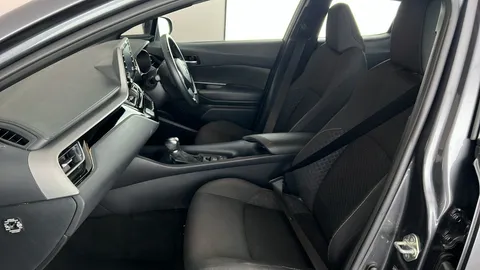Toyota C-HR 1.8 Hybrid Icon CVT