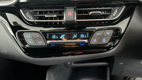 Toyota C-HR 1.8 Hybrid Icon CVT