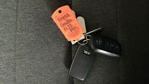 Toyota Corolla 1.8 Hybrid Design 5dr CVT