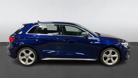 Audi A3 35 TFSI S Line S Tronic