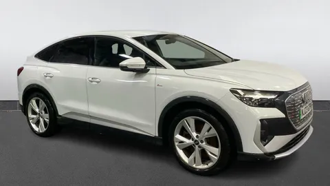 AUDI Q4 150kW 40 82kWh S Line Auto