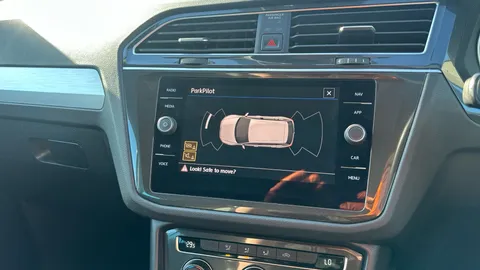 Volkswagen Tiguan 2.0 TDi 150 4Motion SE Nav 5dr DSG