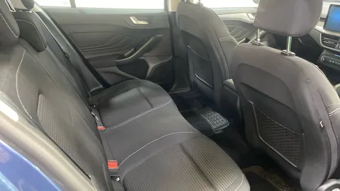 Ford Focus 1.0 EcoBoost Titanium 5dr