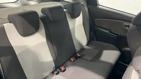 Toyota Yaris 1.5 VVT-i Icon Tech