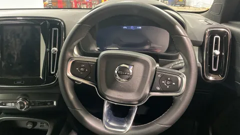 VOLVO XC40 1.5 T4 Recharge PHEV Core Bright Auto