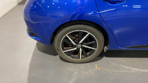 Toyota Auris 1.8 Hybrid Design TSS 5dr CVT [Nav]