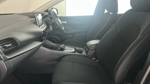 Nissan Qashqai 1.3 DiG-T MH 158 Acenta Premium Xtronic