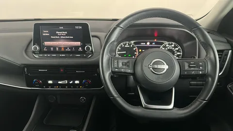 Nissan Qashqai 1.3 DiG-T MH 158 Acenta Premium Xtronic