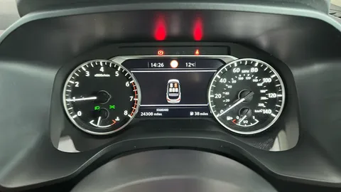 Nissan Qashqai 1.3 DiG-T MH Acenta Premium