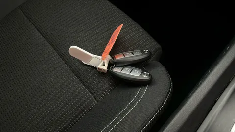 Nissan Qashqai 1.3 DiG-T MH Acenta Premium