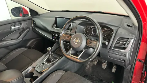 Nissan Qashqai 1.3 DiG-T MH Acenta Premium