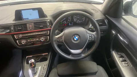 BMW 1 Series 118i [1.5] Sport [Nav/Servotronic] Step Auto