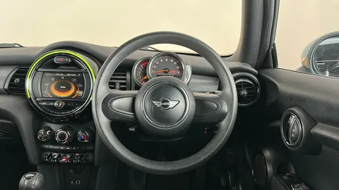 MINI CONVERTIBLE 1.5 Cooper [JCWSport Pack]