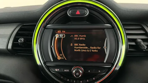 MINI CONVERTIBLE 1.5 Cooper [JCWSport Pack]