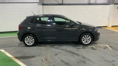 Volkswagen Polo 1.0 75 SE