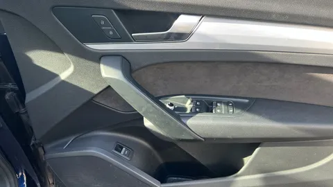 Audi Q5 2.0 TDI Quattro S Line S Tronic [Tech Pack]