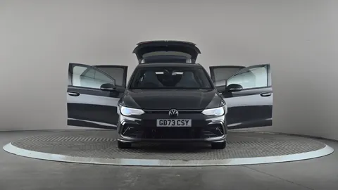 VOLKSWAGEN GOLF 1.5 TSI R-Line