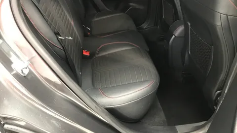 FORD PUMA 1.0 EcoBoost Hybrid mHEV ST-Line X