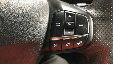 FORD PUMA 1.0 EcoBoost Hybrid mHEV ST-Line X