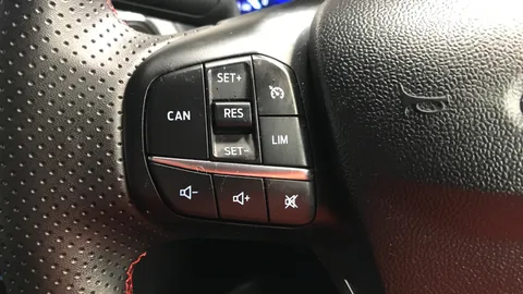 FORD PUMA 1.0 EcoBoost Hybrid mHEV ST-Line X