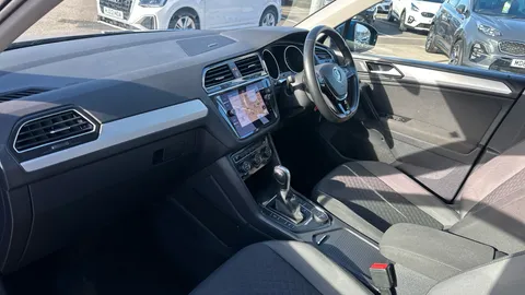 VOLKSWAGEN TIGUAN 2.0 TDi 150 4Motion SE Nav DSG