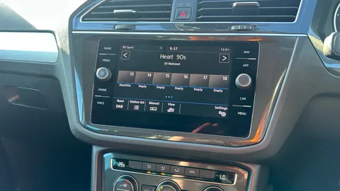 VOLKSWAGEN TIGUAN 2.0 TDi 150 4Motion SE Nav DSG