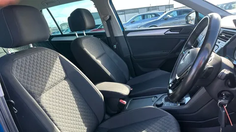 VOLKSWAGEN TIGUAN 2.0 TDi 150 4Motion SE Nav DSG