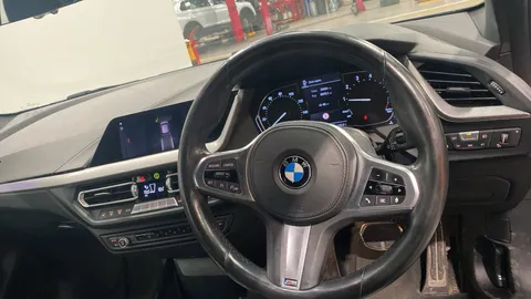 BMW 1 SERIES 118i M Sport Step Auto