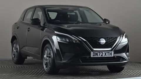 NISSAN QASHQAI 1.3 DiG-T MH Acenta Premium