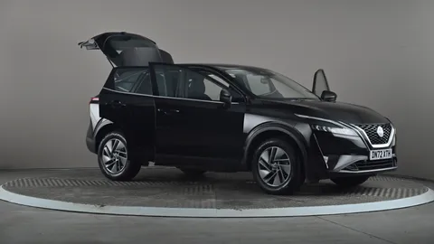 NISSAN QASHQAI 1.3 DiG-T MH Acenta Premium