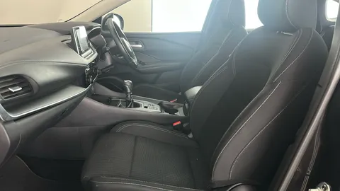 NISSAN QASHQAI 1.3 DiG-T MH Acenta Premium