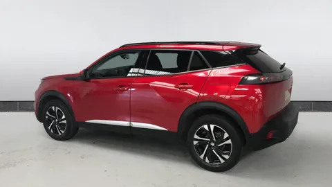 PEUGEOT 2008 1.2 PureTech 130 Allure