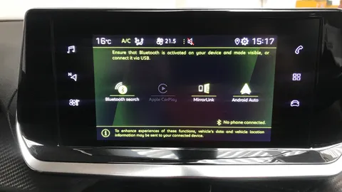 PEUGEOT 2008 1.2 PureTech 130 Allure